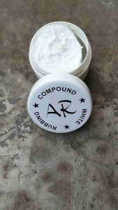 promo termurah kompon penghilang baret body motor dan mobil compound white runbbing AR