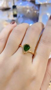 CINCIN EMAS DALIA BATU HIJAU PERMATA GIOK TITANIUM ANTI LUNTUR