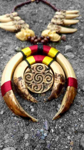 KALUNG TARING BABI VARIASI BUNGA TERONG