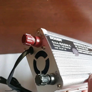 INVERTER & CHARGER 1000W (2IN1) Suoer - Inverter + Cas Aki 1000VA DC 12V to AC 230V - SAA-1000W/C 10A Charger USB DC5V 1A