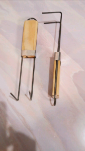 Sutil Risolis Serbaguna Gagang Kayu