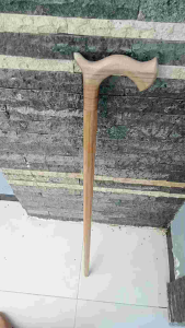 Tongkat Jalan Kayu Bidara Motif Cula H436