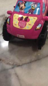 รถตีลังกา ไต่พื้น ลายมินนี่เม้าส