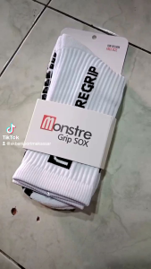 Kaos Kaki Anti Slip Premium: Pilihan Tepat untuk Kenyamanan Maksimal