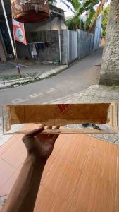 Custom Akrilik Rak Botol Kulkas Aqua 2 Pintu Inverter AQR-D270 /D275 - Rak Pintu Botol Kulkas Aqua AQR-D270 type inverter AQR-D275