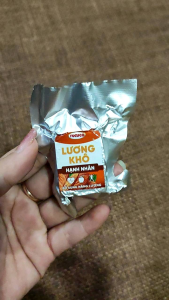 Combo 2 gói 370g Lương khô mini FUCUCO nhiều vị từ hạt tự nhiên hút chân không thơm ngon bổ dưỡng
