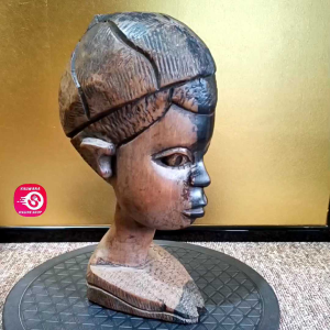 VINTAGE HAND CARVED AFRICAN STYLE WOODEN BUST • JAPAN SURPLUS