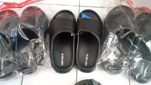 Hengrun 8038 Sandal selop pria terbaru/ Sandal pria karet slop anti air anti slip