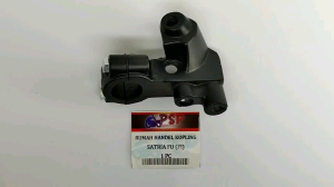 Rumah Handel Kopling Satria FU 150 Fi (Drat 14 Ulir Kanan) - Dudukan Pangkon Bracket Braket Breket Handle Hendel Tuas Kopleng Kupleng Kupling Coupling Cluth Kiri Suzuki New Satria Fu Fi Full Injection Injeksi