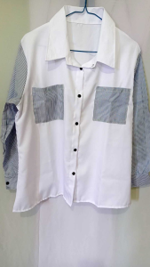 viona Tunik atasan wanita/Kemeja wanita putih kombinasi salur biru material itycrepe kombinasi katun salur/kemeja saku full kancing depan terbaru & termurah