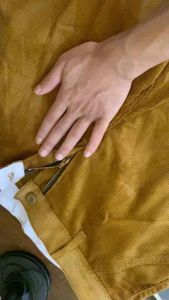 Celana Panjang Cargo Corduroy Pria: Kelebihan & Keunggulan