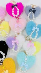 Gantungan Tas Kunci Love Pom Ribbon Mutiara Ganci Pita Hati Bagcharm Aesthetic Cute Bulu Kawai