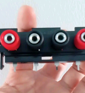 Trạm dây loa 4 chân xoắn