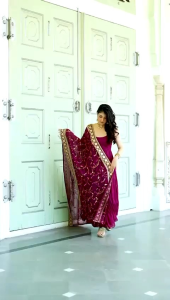 Stylist Pink Anarkali Suit (Pre-order : 2/3 Weeks Delivery) SF050723