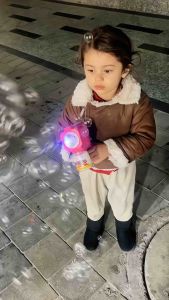 Bubble Gun Toy With Light & Sound + Bubble Solution Refill 1L | Automatic Bubble Blower Kids Toy
