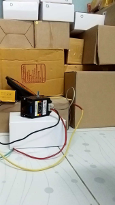 รีเลย์ไฟเลี้ยว24Vแบบ3ขาปรับความเร็วได้(รถบรรทุก)