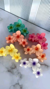 Jedai Kamboja Jepit Rambut Bunga Kamboja Besar Susun 3 / Jepit Plumeria Viral ukuran 10cm
