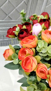 Bunga Mawar Kuncup Kecil: Dekorasi dan Penggunaan