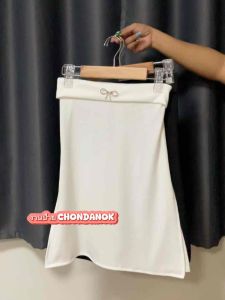 🧡LADY DAKA SHOP🧡 เสื้อเกาะอกตัวยาวผ่าข้าง แต่งเข็มกลัดโบว์เพชร