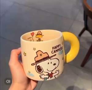 Ly Sứ SNOOPY Có Quai Cầm Dễ Thương Kèm Hộp quà Cao Cấp Cute dùng decor Bàn Ăn Quà Tặng [chính hãng Disney]p