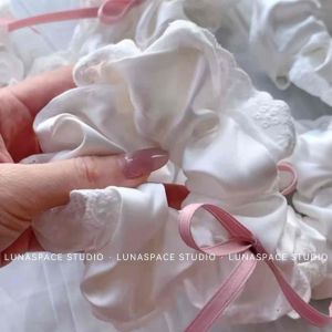 LUNASPACE STUDIO【白兔奶糖】温柔缎面蕾丝花边丝带甜美大肠发圈发饰