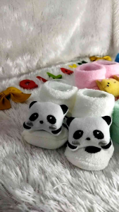 kaos kaki bayi karakter
