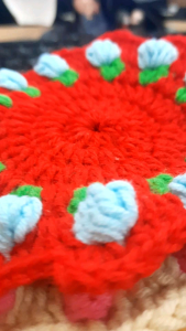 Lót ly hoa tulip hàng handmade đa dạng màu sắc (màu ngẫu nhiên)