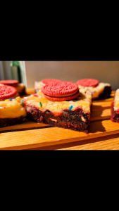 Red velvet Brownie cheesecake Oreo เรดเวลเว็ทบราวนี่ชีสเค้กโอริโอ้