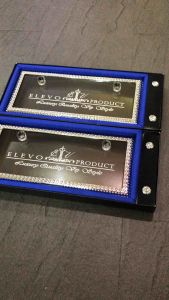 กรอบป้ายทะเบียน วิงๆๆ VIP แพ้ก คู่ หน้า หลัง กันน้ำ 100% จ้า