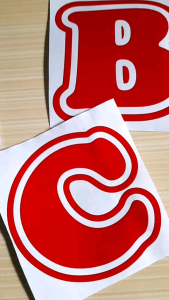 Stiker cuting vunyl custom per huruf tinggi 10 cm mudah di pasang untuk grobak entalase kaca