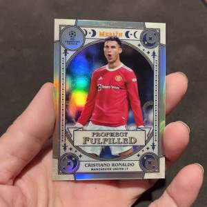 Cristiano Ronaldo โรนัลโด้ ⚽️ แมนเชสเตอร์ ยูไนเต็ด ❤️🤍 การ์ดสะสมฟุตบอล UCL ⚽️ Topps Merlin PROPHECY FULFILLED 🇬🇧 Machester United ⚽️ คริสเตียโน่ โรนัลโด้ ⚽️ ปีศาจแดง 🇵🇹 ทีมชาติโปรตุเกส ⚽️ CR7