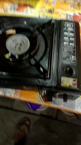 kaleng plus isi gas isi full