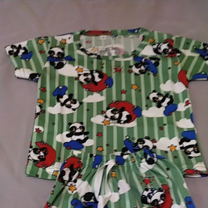 Setelan Anak Laki-Laki: Desain & Aksesoris