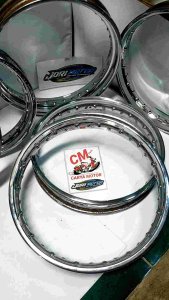 VLEG VELG KALENG BESI RING DID ASLI ORIGINAL C0P0TAN BAWAAN DARI MOTOR TERLARIS PELEK DAUN UKURAN 18/215 18/185 18/160 17/250 17/215 17/185 17/160 17/140 16/140 14/215 14/185 14/160 14/140 DAN LAINNYA