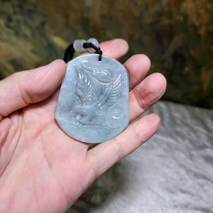 Type A Jadeite "Black Fowl" light blackish very light green Flying Eagle Jade pendant (with certificate) 翡翠乌鸡种淡黑微绿飞鹰吊坠(带证书)