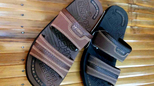 Sandal Desain Kasual Pria Mgee Ukuran 39-43