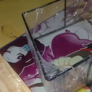 Hiasan Dinding Ruang Tamu & Bunga: Dekorasi Interior yang Cantik