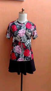 atasan kaos wanita hitam motif daun merah pink M L cewek blouse lengan pendek santai