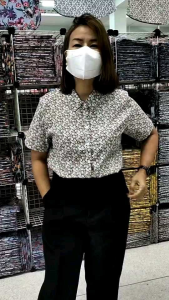 #เสื้อแตงโม คอปกเชิ้ตแขนสั้นกระดุมผ่าหน้า ผ้าป่านมัสลิน(เนื้อผ้าไม่ยืด) ใส่สบายไม่ร้อนสีสันสดใสสินค้าใหม่ (สินค้ามีจำนวนจำกัด)