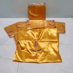 ย่ามพระสงฆ์ ย่ามกิจนิมนต์(กระเป๋า+ซิป)ผ้าลื่นนุ่มลื่น ผ้ามันเงาอย่างดี สีพระราชนิยม