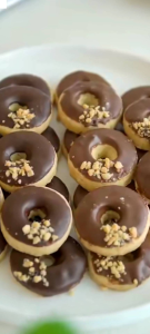 Cetakan donat kayu dan alas silicon
