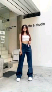 🇰🇷 กางเกงยีนส์ทรงกระบอกใหญ่ สไตล์วินเทจ เนื้อผ้ายีนส์ อย่างดี งานป้าย Chuu 🙂
