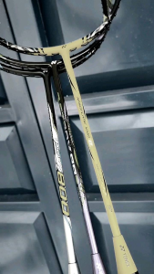 RAKET BADMINTON BULU TANGKIS IMPORT BERKUALITAS FREE TAS DAN GRIP