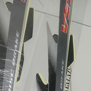 stiker striping motor yamaha vega r 2003 vega lama abu hitam silver lis bodi standar berkualitas termurah