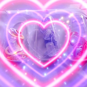 Megasari Set Kotak Empeng Bulat gepeng tali empeng 5 in 1