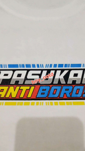 Kaos PASUKAN ANTI BOROS: Gaya Kasual Cowok dengan Kata-Kata dan Desain Unik