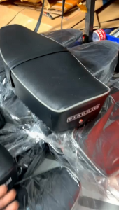 Jok Panjang Langsung Single Seat Model PIAGGIO Lis Abu & Hitam Vespa Smallframe Pts Spesial Darling Largeframe PX Exclusive Super Sprint