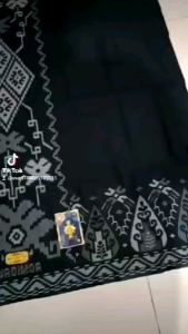 Sarung Tangan Dewasa Motif Bali Tumpal Kembang Khusus Hitam Bisa Seragam