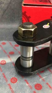 Anting Per Depan/Shackle Depan Mitsubishi Ps100/Ps110/Ps125/Ps136/Ps120 MC110330 Genuine PTM