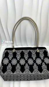 Tas Wanita Terbaru: Tote Bag, Tas Kuliah, Tas Kerja